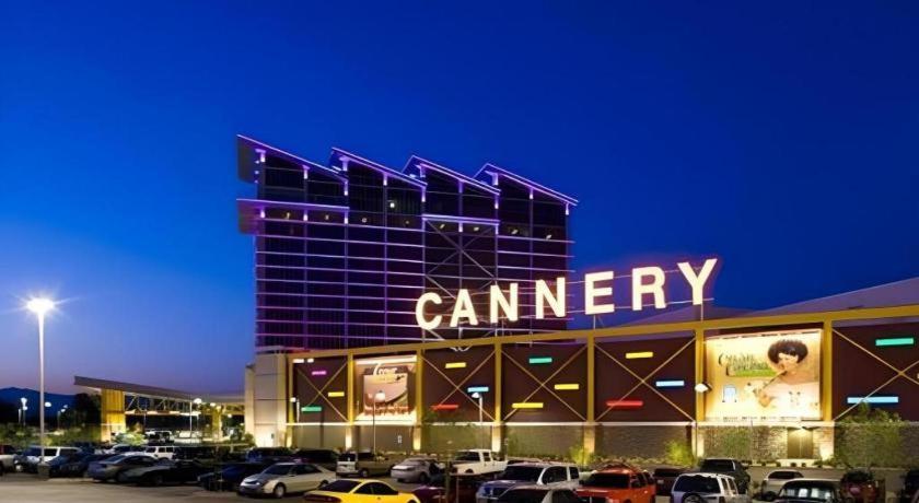 Eastside Cannery Casino Hotel Las Vegas Exterior photo