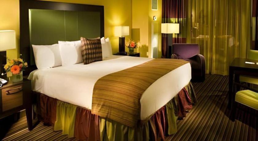 Eastside Cannery Casino Hotel Las Vegas Exterior photo